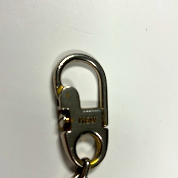 Gucci Authentic Metal Chain Link Keychain - Picture 5 of 7
